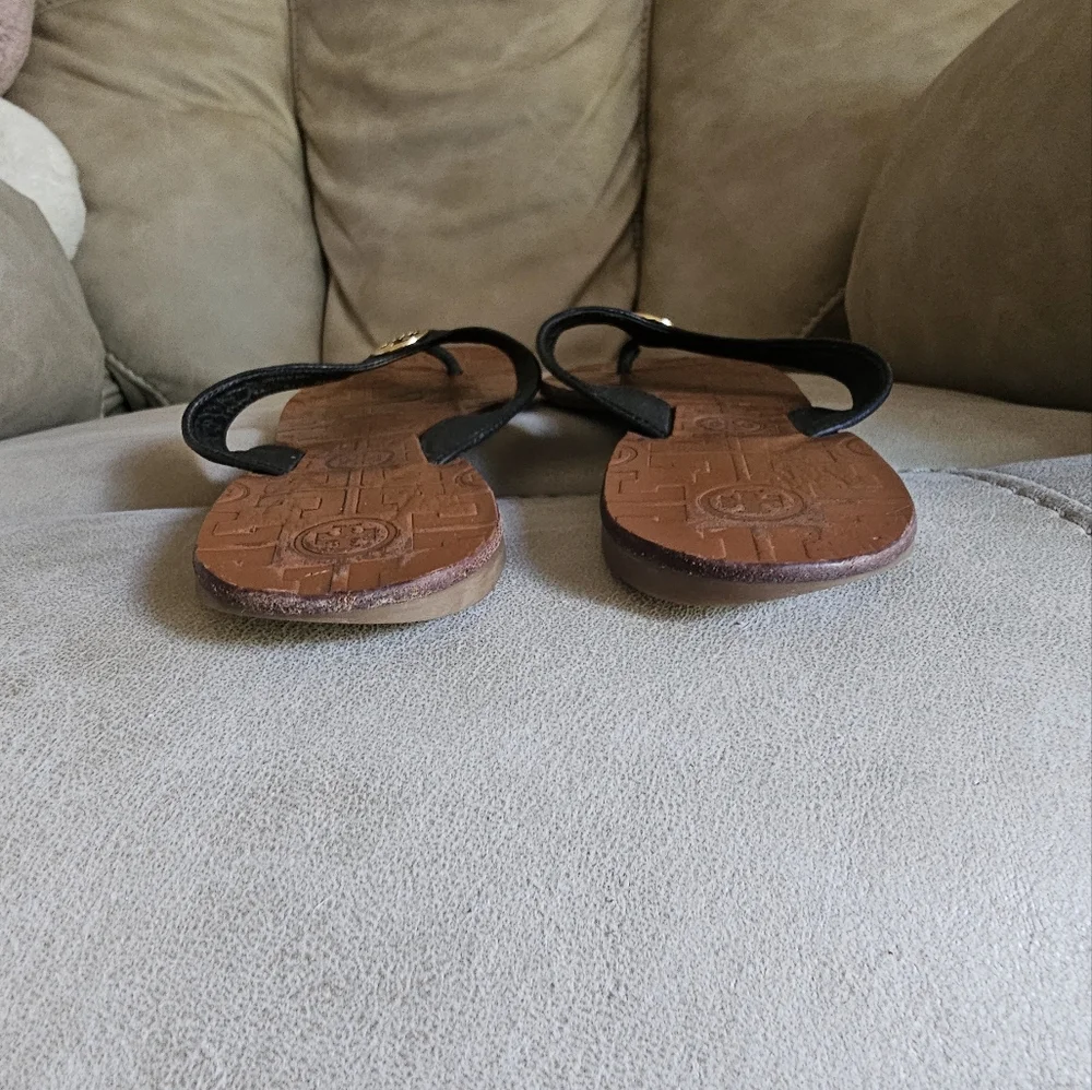 Tory Burch monogrammed leather‎ black and brown boho flip flops size 8